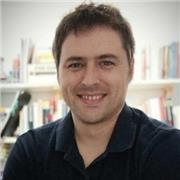 Profesor de Humanidades con experiencia en docencia y en técnicas de estudio.